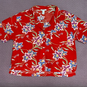 Forever 21 cropped Hawaiian shirt‎ medium
